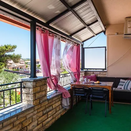 Apartment Olea Vir